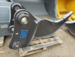 Клык рыхлитель RP150H с протектором на Hyundai R320-R430